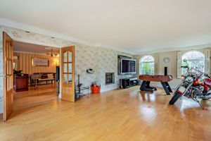 Photo 9- click for photo gallery